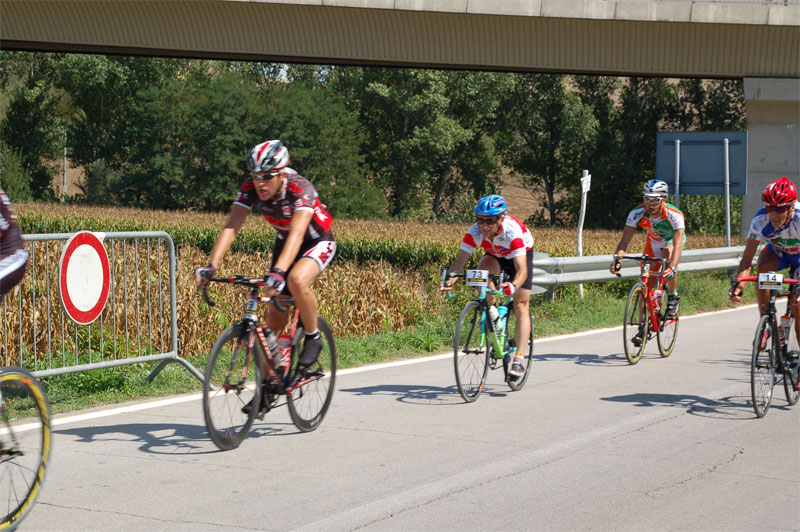 gal/2007/17 - Fondo Valdarbia - Arrivo lungo/DSC_1615-01.jpg